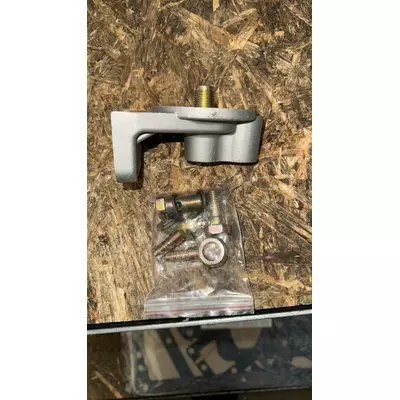 Кронштейн паливного фільтра МТЗ Д-240-245