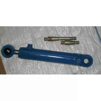 Гідроциліндр рульовий ЮМЗ-6 ГЦ-50.25.210.000.25